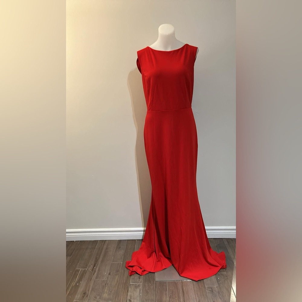 Party dresses
Evening dresses
Graduation dresses